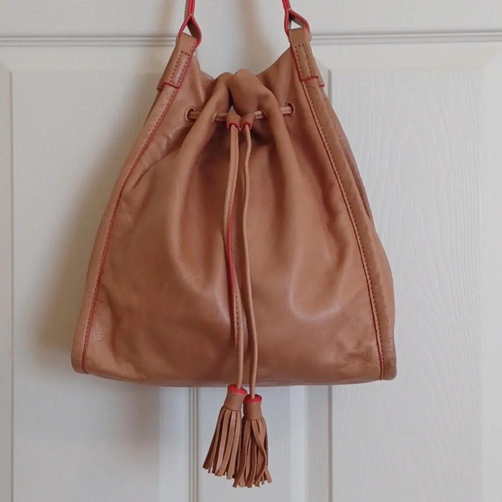Fossil "Claire" Cow Hide Leather Drawstring Bag - Picture 2 of 14